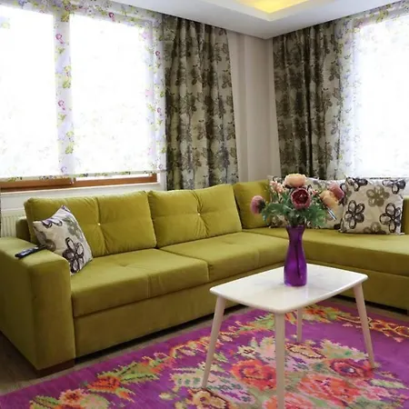 Astaponia 2 Istanbul